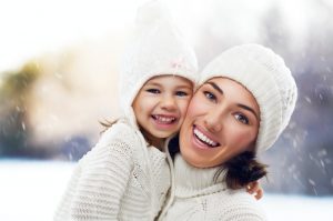 mom-and-daughter-in-snow